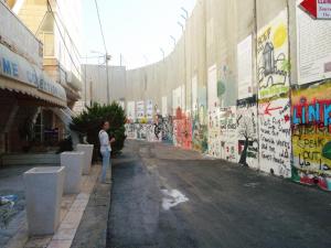 10626599_10152704358748223_118421348058558769_n